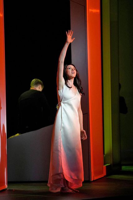 Lisette Oropesa as Euridice in Orfeo ed Euridice at LA Opera