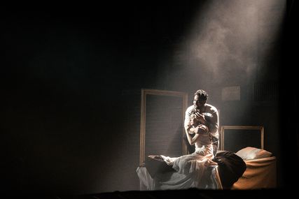 Lisette Oropesa as Juliette and Amitai Pati as Roméo in Roméo et Juliette at Savonlinna Opera Festival