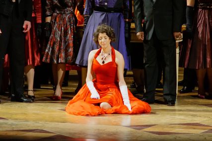 Lisette Oropesa as Violetta Valery in La traviata at Opera Philadelphia
