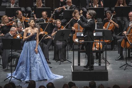Lisette Oropesa as Lucia and Daniele Rustioni in Lucia di Lammermoor at Salzburger Festspiele