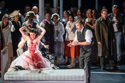 Lisette Oropesa as Lucia and Massimo Cavalletti as Enrico in Lucia di Lammermoor at Opernhaus Zürich