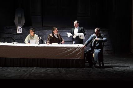 Lisette Oropesa as Amalia and Igor Golovatenko as Francesco in I Masnadieri at Bayerische Staatsoper