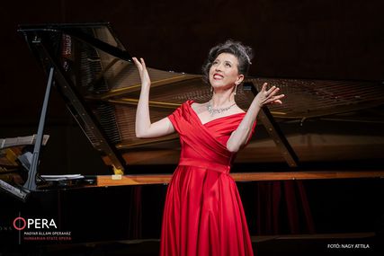 Lisette Oropesa as Soprano in Recital at Hungarian State Opera