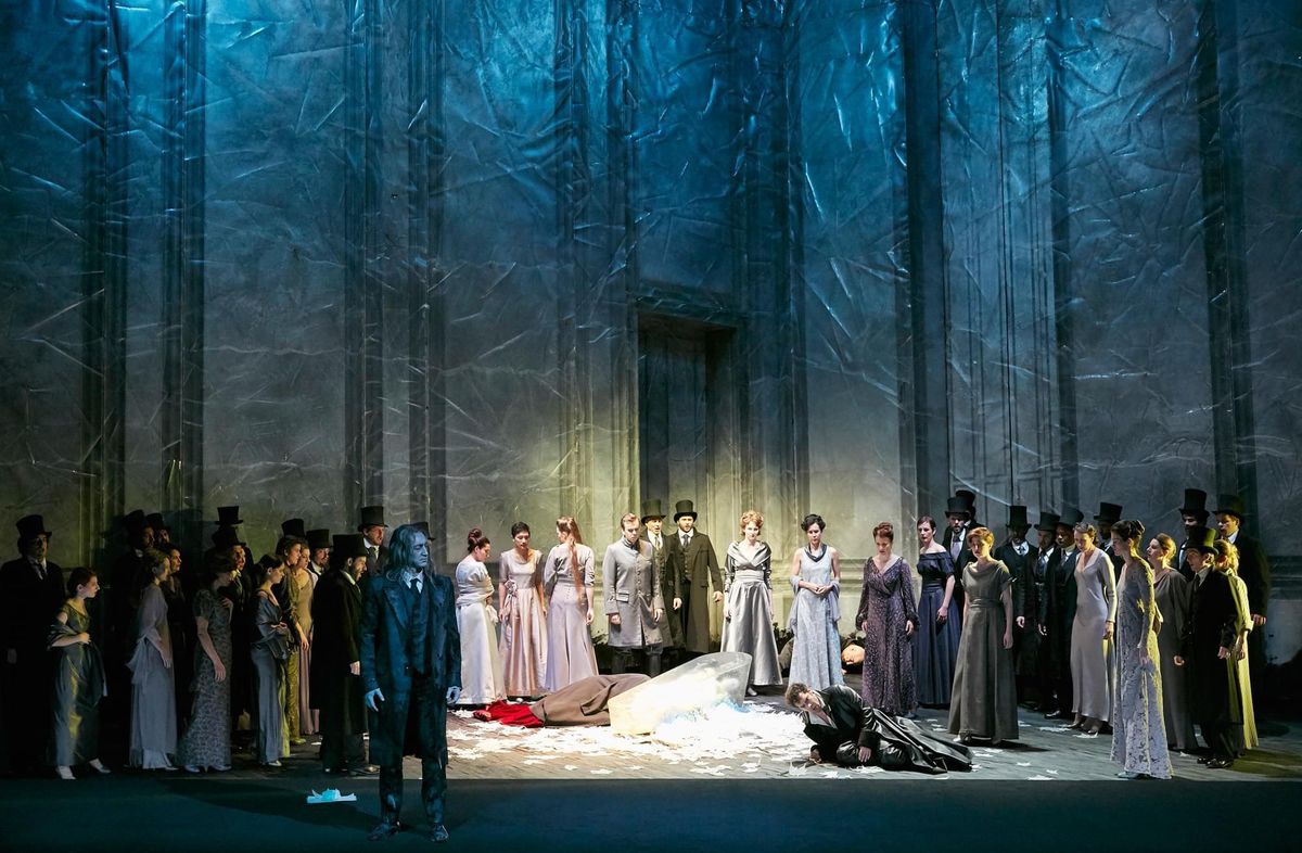 Lisette Oropesa as Ophélie in Opera de Lausanne's HAMLET