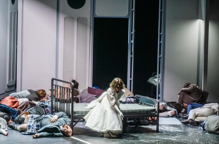 Lisette Oropesa as Lucia in Lucia di Lammermoor at Opernhaus Zürich