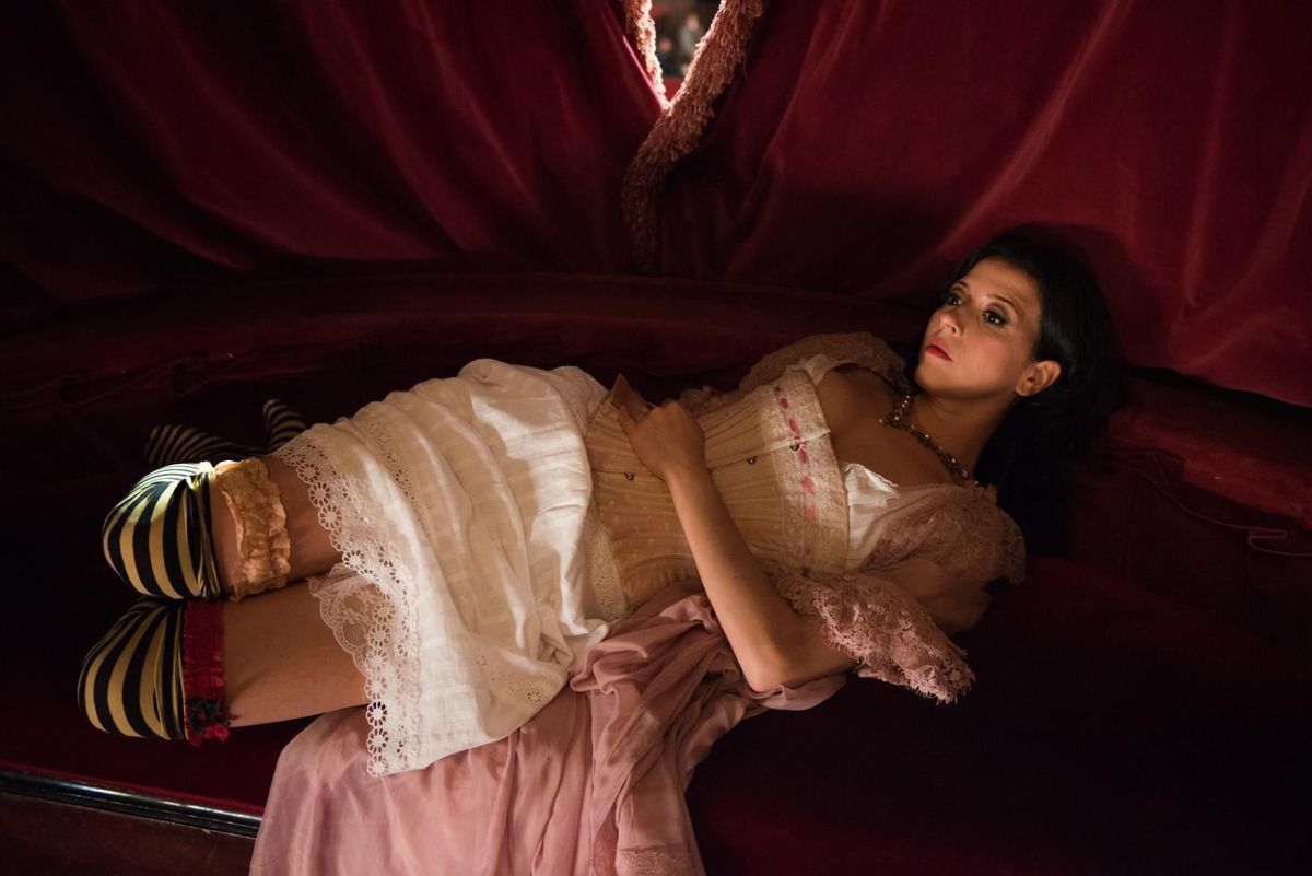 Lisette is interviewed in Il Messaggero about her upcoming film of La traviata from the Rome Opera.