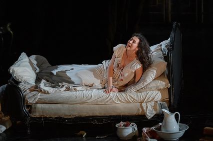 Lisette Oropesa as Violetta Valery in La traviata at Gran Teatre del Liceu