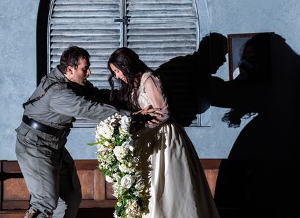 Lisette Oropesa as Elvira and Andrzej Filonczyk as Sir Riccardo Forth in I Puritani at Royal Opera House