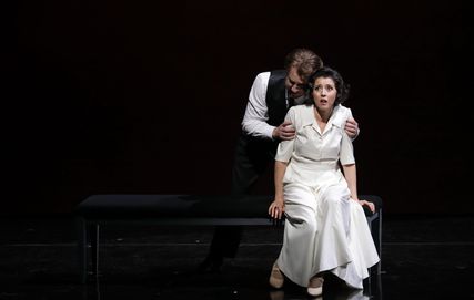 Lisette Oropesa as Lucia and Boris Pinkhasovich as Enrico in Lucia di Lammermoor at Teatro alla Scala