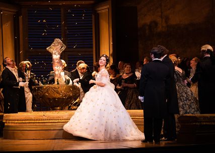 Lisette Oropesa as Violetta Valery in La traviata at Royal Opera House