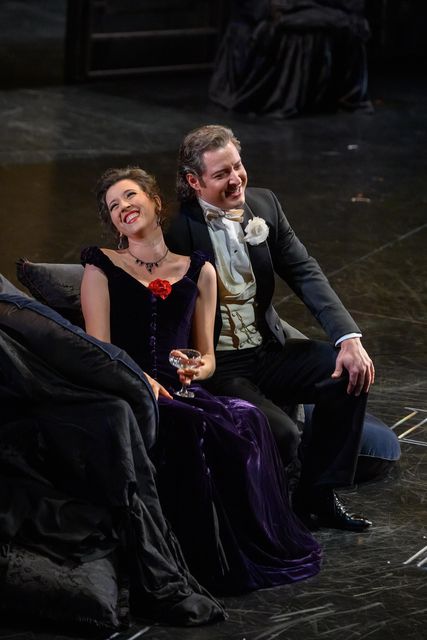 Lisette Oropesa as Violetta Valery and Dmitry Korchak as Alfredo Germont in La traviata at Gran Teatre del Liceu