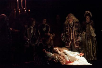 Lisette Oropesa as Lucia in Lucia di Lammermoor at Arizona Opera