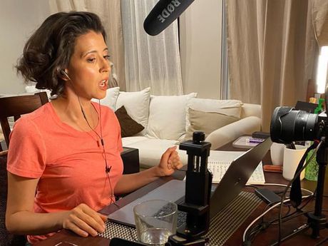 Lisette Oropesa teaching a masterclass during the COVID lockdown of 2020