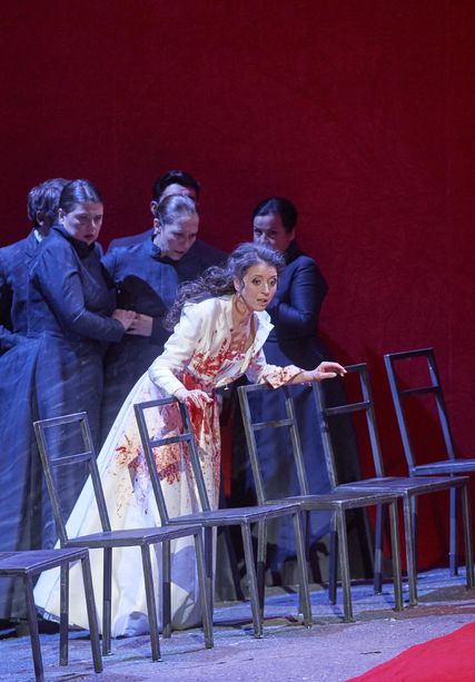 Lisette Oropesa as Lucia in Lucia di Lammermoor at Wiener Staatsoper