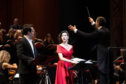 Lisette Oropesa as Elvira and Xabier Anduaga as Arturo Talbo in I Puritani at Teatro di San Carlo