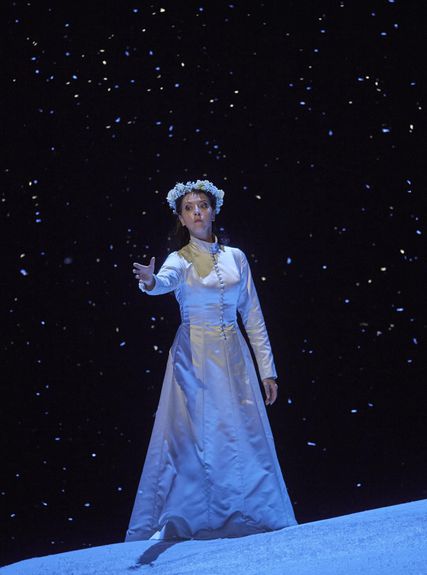 Lisette Oropesa as Lucia in Lucia di Lammermoor at Wiener Staatsoper