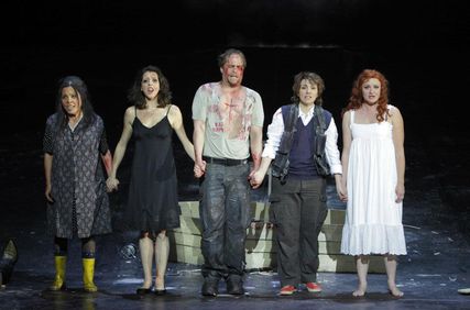 Eri Nakamura as Arbate, Lisette Oropesa as Ismene, Lawrence Zazzo as Farnace, Anna Bonitatibus as Sifare and Patricia Petibon in Mitridate, re di Ponto at Bayerische Staatsoper