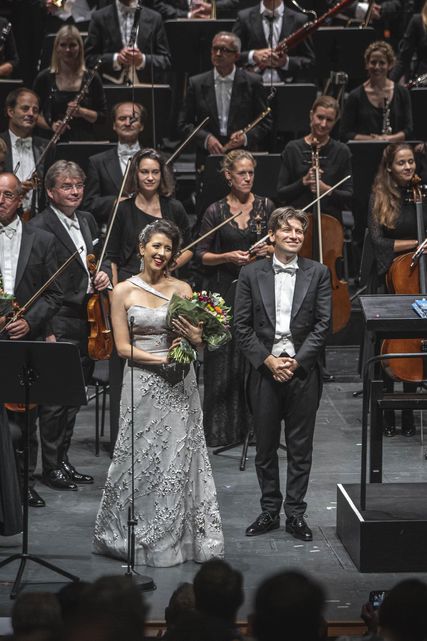 Lisette Oropesa as Lucia and Daniele Rustioni in Lucia di Lammermoor at Salzburger Festspiele