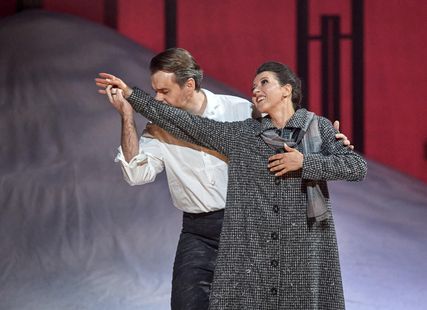 Lisette Oropesa as Lucia in Lucia di Lammermoor at Wiener Staatsoper
