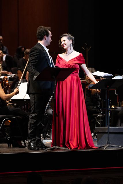 Lisette Oropesa as Elvira and Xabier Anduaga as Arturo Talbo in I Puritani at Teatro di San Carlo