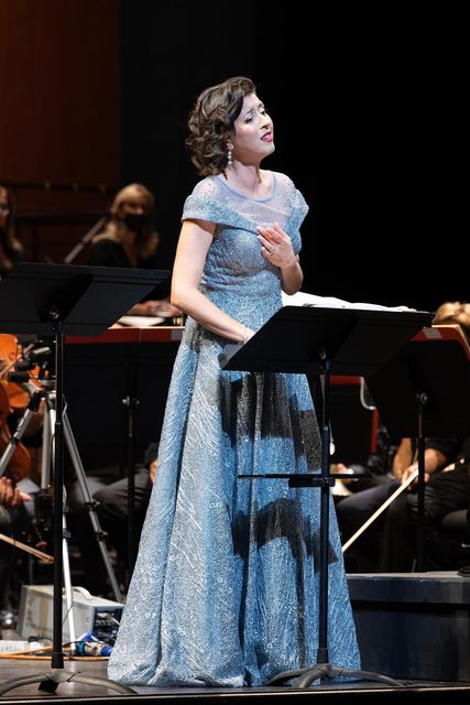 Lisette Oropesa as Elvira in I Puritani at Teatro di San Carlo