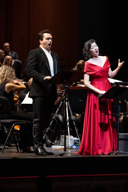 Lisette Oropesa as Elvira and Xabier Anduaga as Arturo Talbo in I Puritani at Teatro di San Carlo