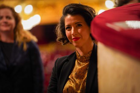 Lisette is interviewed in La Vanguardia