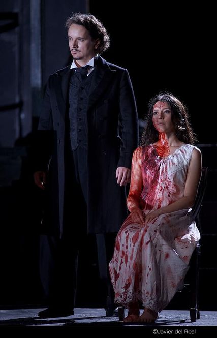 Lisette Oropesa as Lucia and Artur Rucinski as Enrico in Lucia di Lammermoor at Teatro Real