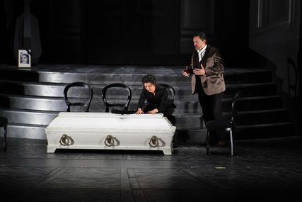 Lisette Oropesa as Amalia and Igor Golovatenko as Francesco in I Masnadieri at Bayerische Staatsoper