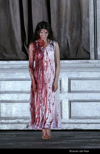 Lisette Oropesa as Lucia in Lucia di Lammermoor at Teatro Real
