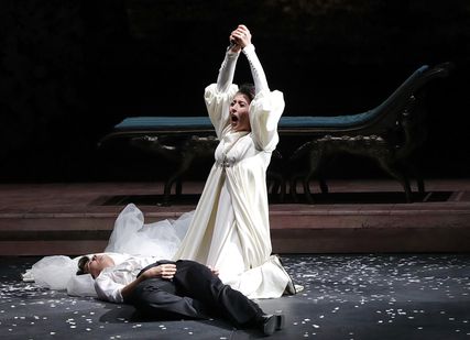 Lisette Oropesa as Giulietta and Marianne Crebassa as Romeo in I Capuleti e i Montecchi at Teatro alla Scala