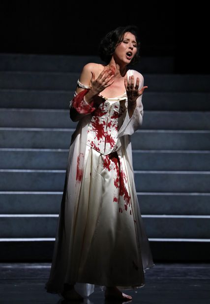 Lisette Oropesa as Lucia in Lucia di Lammermoor at Teatro alla Scala
