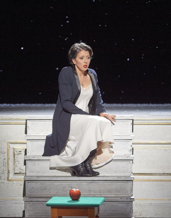 Lisette Oropesa at 