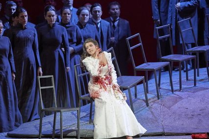 Lisette Oropesa as Lucia in Lucia di Lammermoor at Wiener Staatsoper