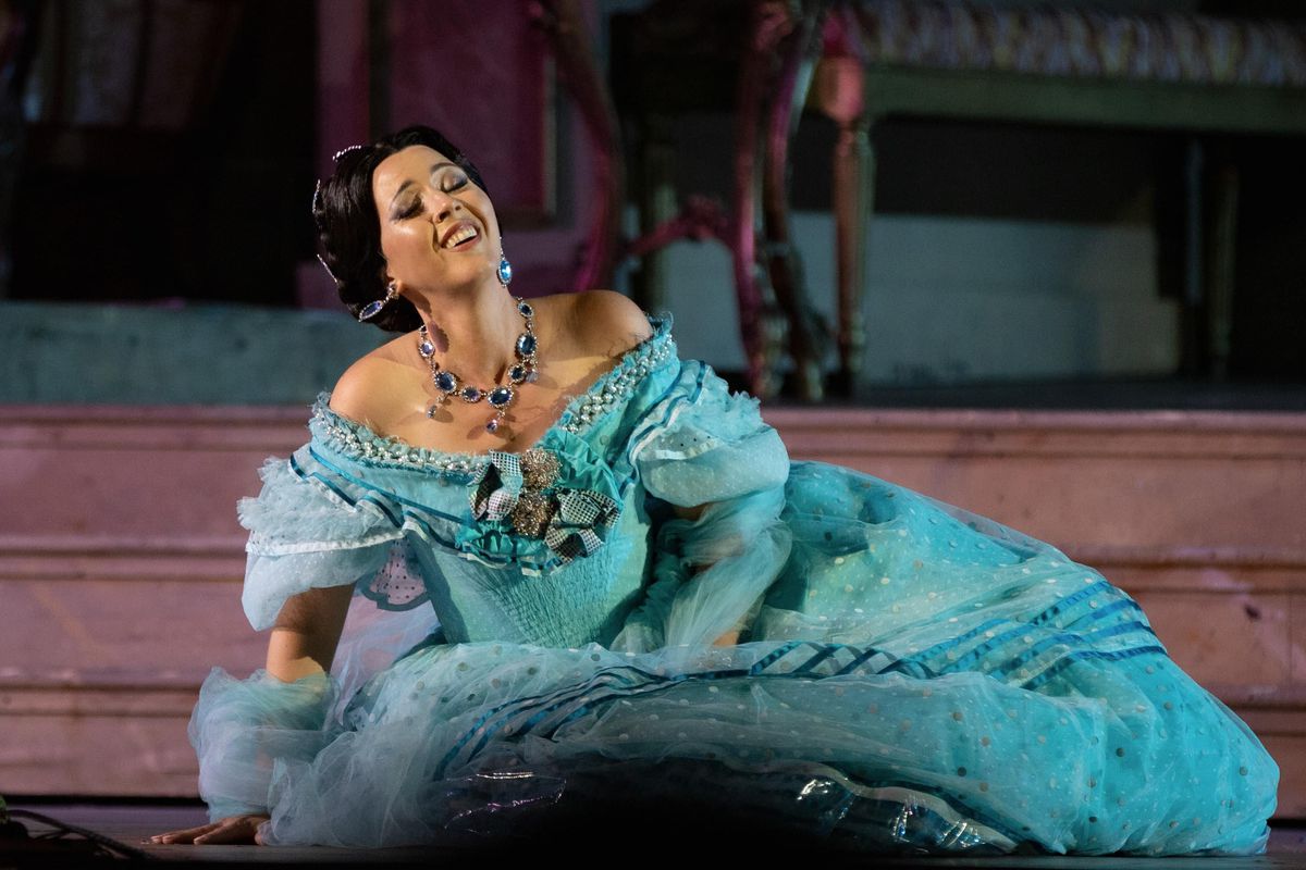 Lisette Oropesa in La traviata at the Arena di Verona