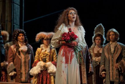 Lisette Oropesa as Lucia in Lucia di Lammermoor at Arizona Opera