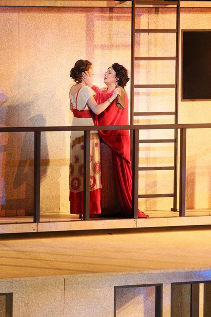 Lisette Oropesa as Rosalba and Verónica Villarroel as Florencia Grimaldi in Florencia en el Amazonas at LA Opera