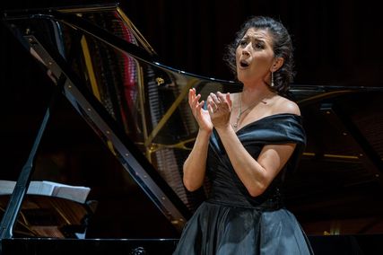 Lisette Oropesa as Soprano in Recital at Nachtigall Artists