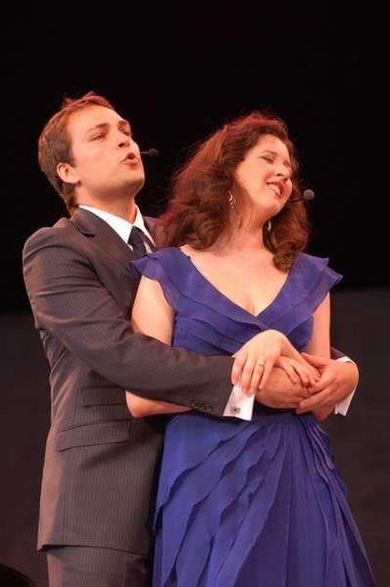 Lisette Oropesa as Soprano and Alek Shrader as Tenor in Concert at Metropolitan Opera
