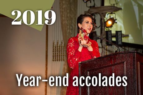 Lisette accepting the Richard Tucker Award in 2019